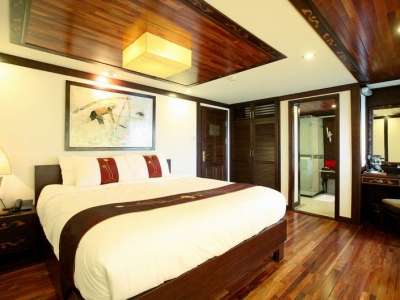 du-thuyen-indochina-sails-pre-suite-cabin